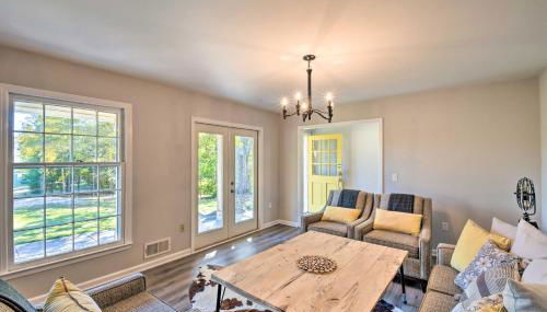 Mod Stable House on 10 Acres, Walk to Lake! - Foto 5