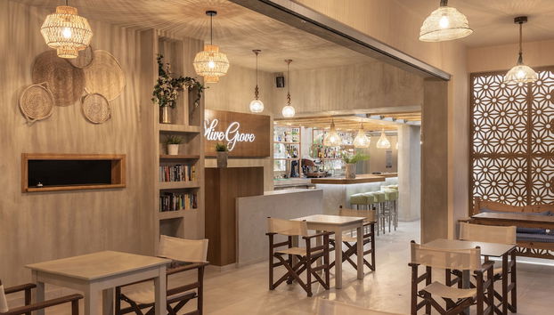 Olive Grove - Foto 5, Recepción