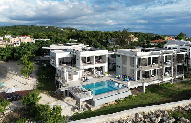 Santosha Whitehouse JM - 10 Bedroom Villa w Private Beach - Photo 50