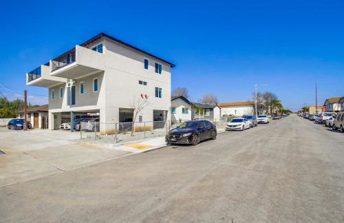 Entire Private Home with 3 Bedrooms 3 Bathrooms, Balcony Views, 10-mins to San Diego Gaslamp, Downtown, Available Now - Foto 33