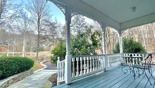 Charming Country Home with Hot Tub, Pond & Creek - Foto 2