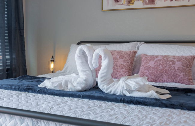 Heaven-sent Convenient 4br/ 3BA Near Downtown - Foto 2