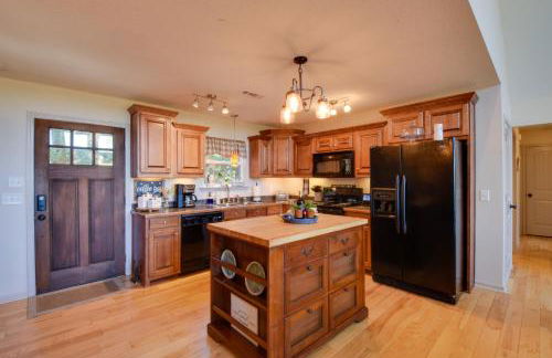 Mtn Views, Game Room, Hot Tub! Lakemont Retreat - Foto 9