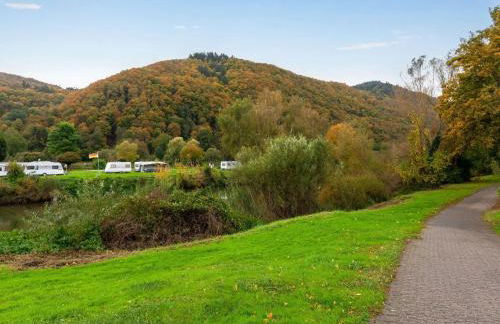 Serene Stay by the Moselle - Foto 80