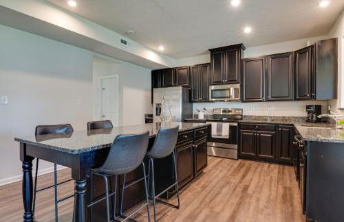 Spacious Home with Fireplace - Near Golf! - Foto 12