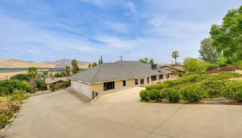 Porterville Getaway with Patio and Valley Views! - Foto 3