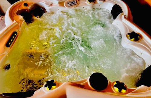 DELUXE Dom z sauną i jacuzzi w otoczeniu gór, lasu i jeziora - Foto 17