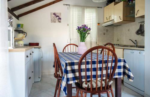 House Nika - Photo 36