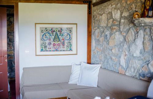 Stonehouse 2 Bedroom Chalet on Olympus Amazing View - Photo 58