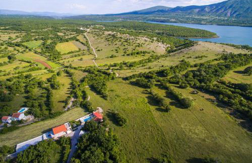 Three-Bedroom Holiday Home in Dabar - Foto 53