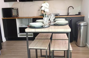 La Céliane- climatisé avec patio classé 3 étoiles - Foto 1