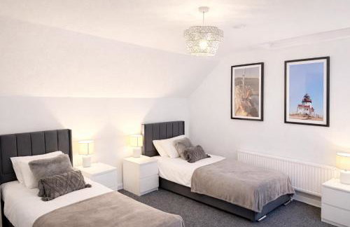 4 bedrooms 8 beds Wi-FI smart tv games room - Foto 10