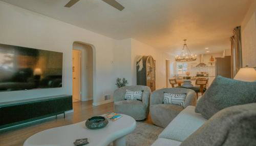 Casa Urbana-Close to Downtown-Hot Tub-Pet Friendly-No Pet Fees! - Foto 3