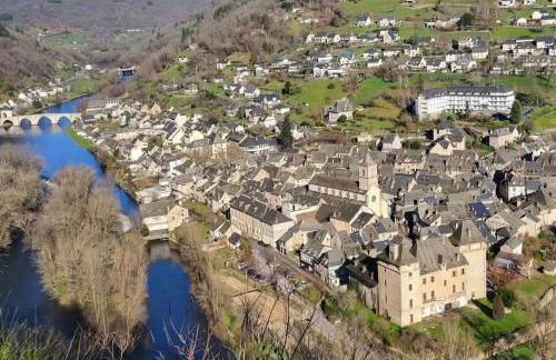 Maison en Pierre et Colombage à Entraygues - Photo 3