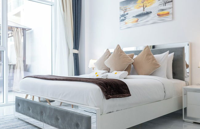 Vogue Elegance at Pearlz near Metro - Foto 16