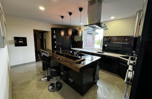 Premium Residence SPA & Garden - Photo 49