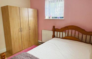 Charming 2 Bedroom Flat with Urban Views - Foto 7