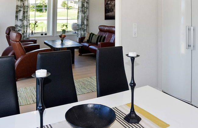 4 Person Holiday Home in Brattvag - Foto 35