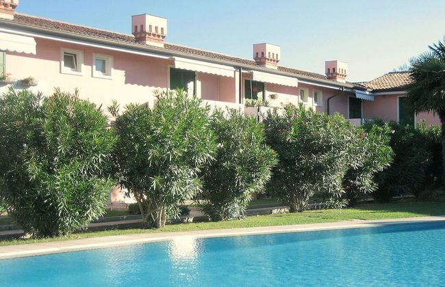 Vibrant Holiday Home in Lazise with Swimming Pool near Lake - Foto 30