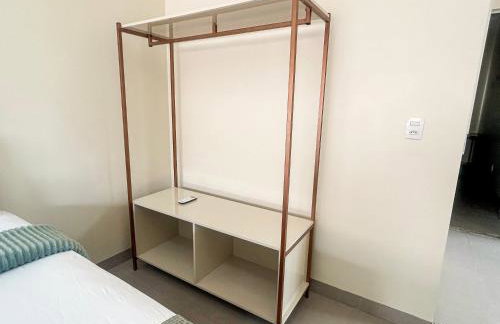 Casa 04 - Casa com 2 quartos, sendo uma suíte localizada próximo a rodoviária e o aeroporto - Photo 25