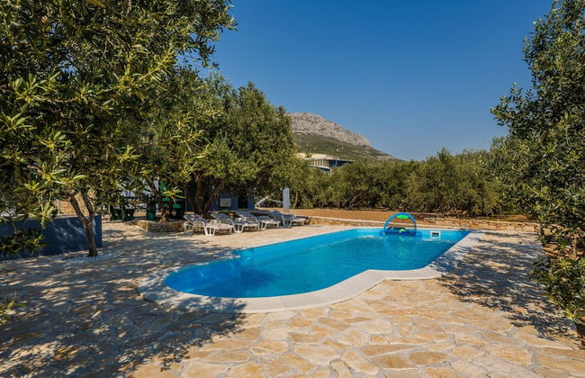 Luxury Private Villa Complex With Pool and Jacuzzi - Foto 1