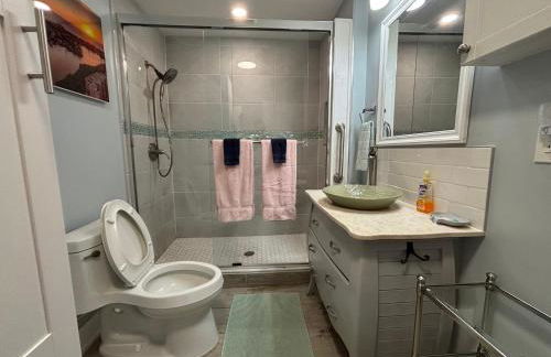 Seahorse - Tiny Home 1.2 Mi, 2 Beach Kitchen W & D Queen Bed - Foto 8