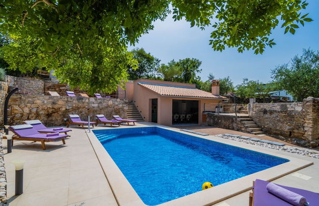 Villa in Rakalj Near Secluded Beaches - Foto 23