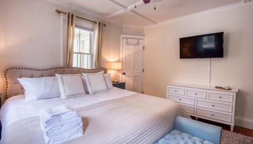 Spacious 6BR close to Portsmouth beaches and UNH - Foto 5