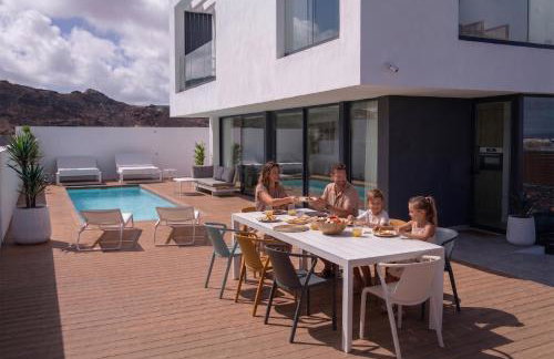 Villa Yolo Norte Private Pool Corralejo By Holidays Home - Photo 27