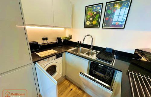 Eclipse Apartment - Modern 2 Bed 6 guest Apartment - Jewellery Quarter Birmingham City Centre - Photo 21