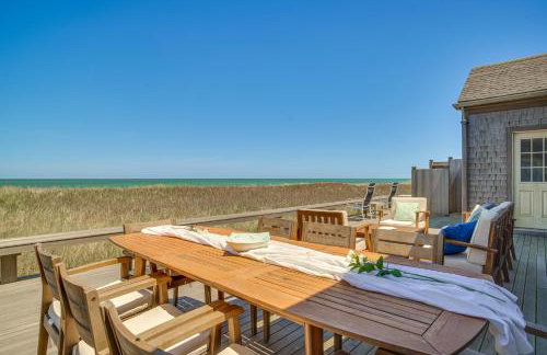 Stunning Ocean View! Beachfront Nantucket Retreat - Foto 1