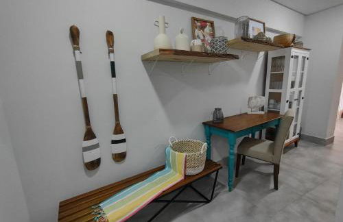 Apto Novo, Sofisticado e Aconchegante em Astúrias Guarujá - Foto 22