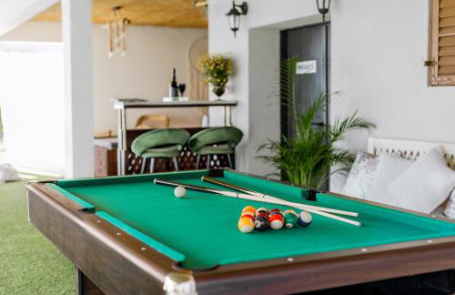 Villa Plešivica view - Infinity Pool & Private Spa - Photo 12