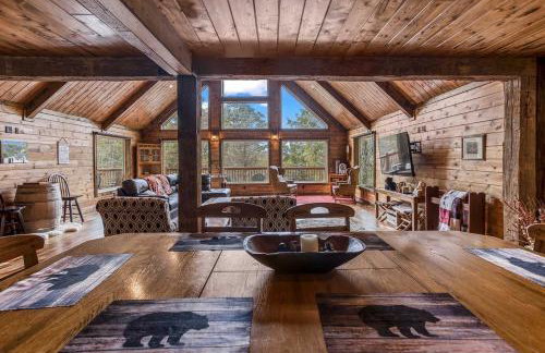 Luxury Lakeside Mountain Escape with Wraparound Deck Near Terra Alta, West Virginia - Foto 6