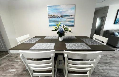 Heated Pool Gameroom Lux House near Beach - Foto 3