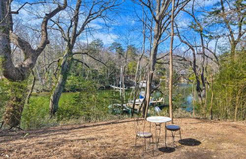 Riverside House with Kayaks, Piano and Fireplace - Foto 40