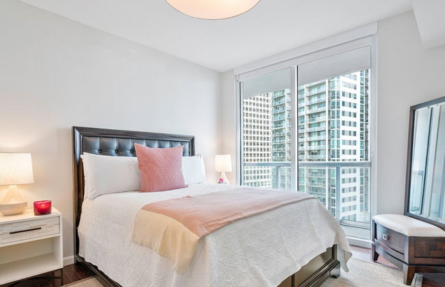 Miami Vacation Rentals - Brickell - Photo 17