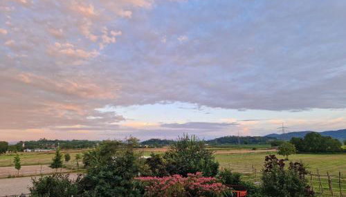 FeWo1 neuwertige, große 110qm FeWo über zwei Etagen mit Balkon im Außenbereich - Foto 3