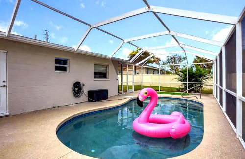 Venice Pool BBQ Mini Golf 3BR 2BA Sleep 12 - Photo 63