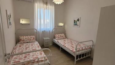 Appartamento Demetrio 50m mare & shopping - Foto 2