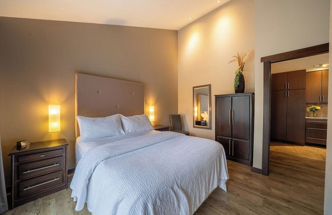 Sunrise Ridge Waterfront Resort - Photo 35