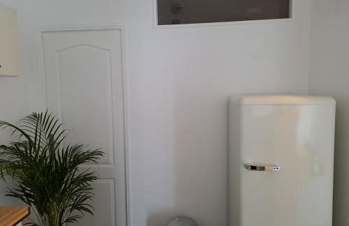 Bel Appartement Grande Terrasse avec parking à Dijon - Foto 16