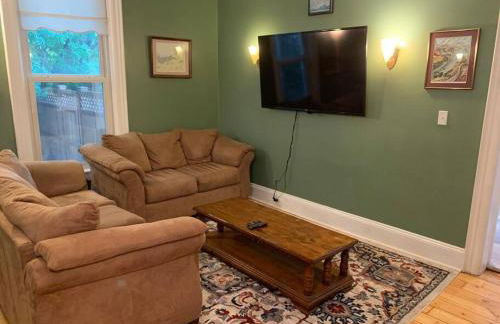 Trip6 Historic Brick Home - Foto 4