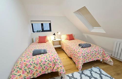 Homely 6 bed Cottage 30 mins to Heathrow, London, Legoland, Windsor Castle - Photo 64