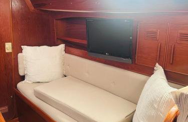 Velero Nadya - Foto 14