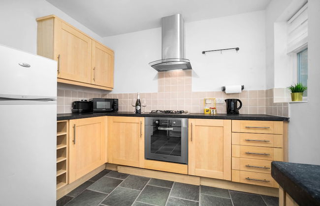 Stylish Three Bedroom Retreat With Garden - Foto 9