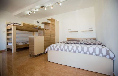 Villa Lavanda - family friendly, beachfront - Photo 22