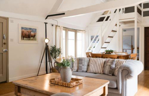 Relaxing Cotswolds Farm Stay - Near Burford - The Parlour - Foto 18