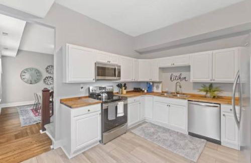 Chic 6BR Retreat:10 beds 3.5 Baths for Groups*ste - Foto 70