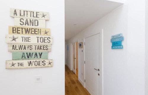 Delightful Seaside Hideaway 5 Mins to Beach - Foto 12